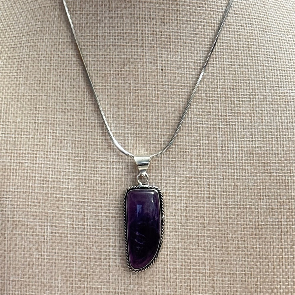 Sterling Silver Amethyst Gemstone Pendant Necklace
